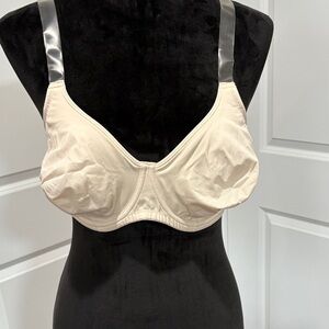 Chic Cream Underwire Bra with Silver Straps